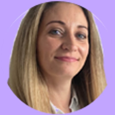 Photo of Kelly Townend