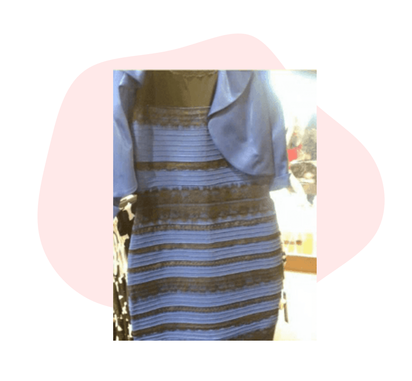 Платье со спорным цветом